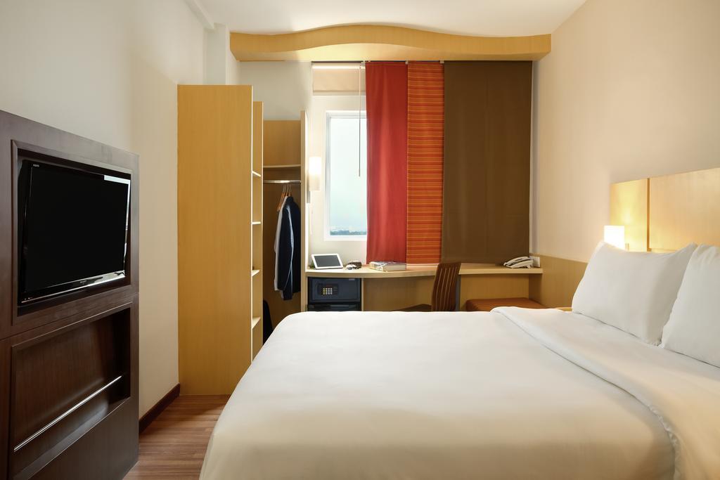 Ibis Chesterfield North - Barlborough מראה חיצוני תמונה