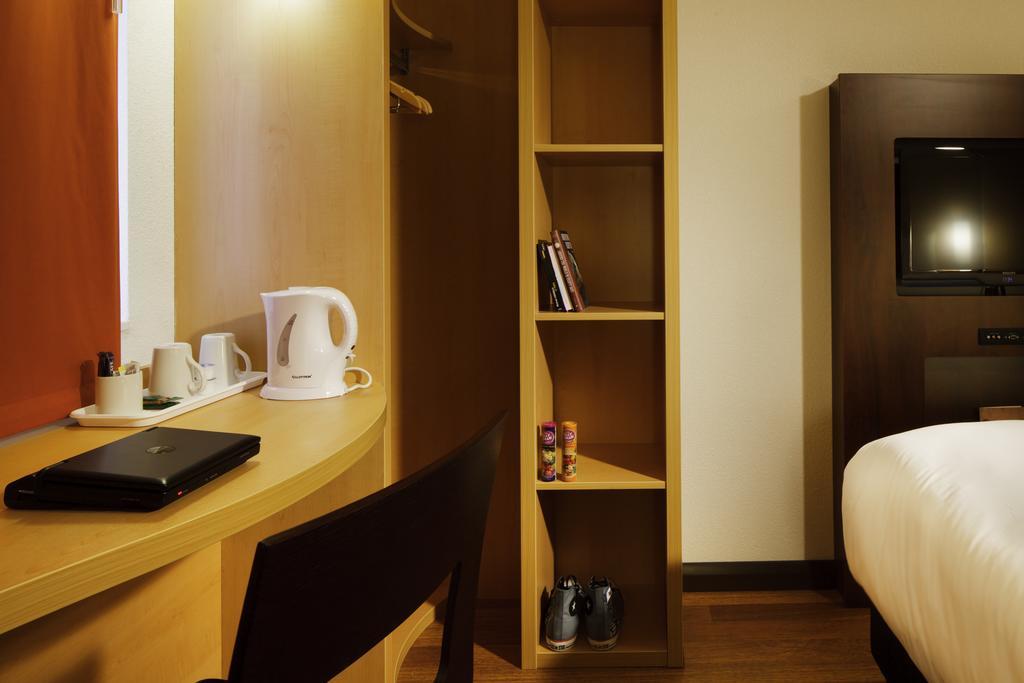Ibis Chesterfield North - Barlborough מראה חיצוני תמונה