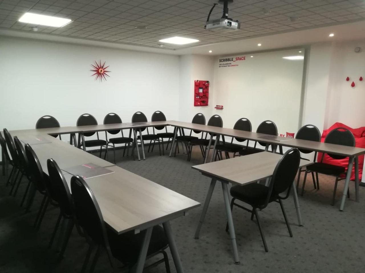 Ibis Chesterfield North - Barlborough מראה חיצוני תמונה